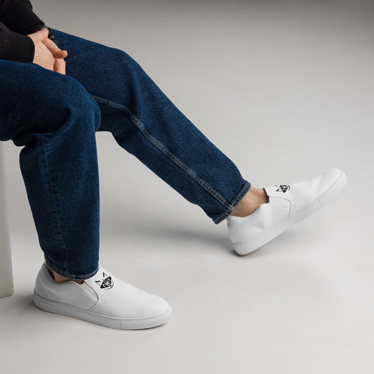 Men’s slip-on canvas shoes